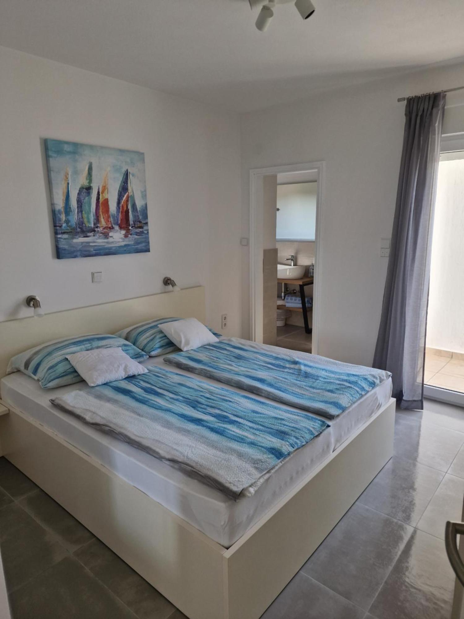 Apartmani Devcic Palit Eksteriør billede