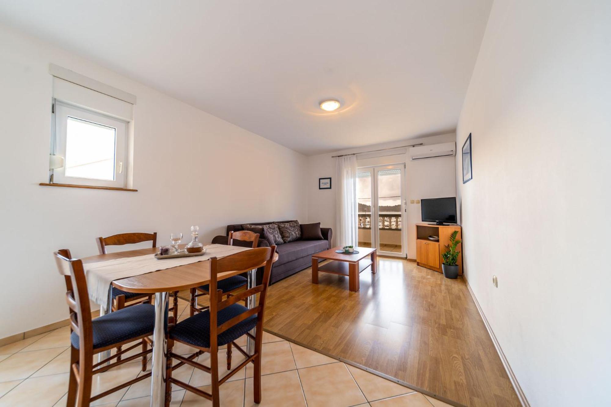 Apartmani Devcic Palit Eksteriør billede