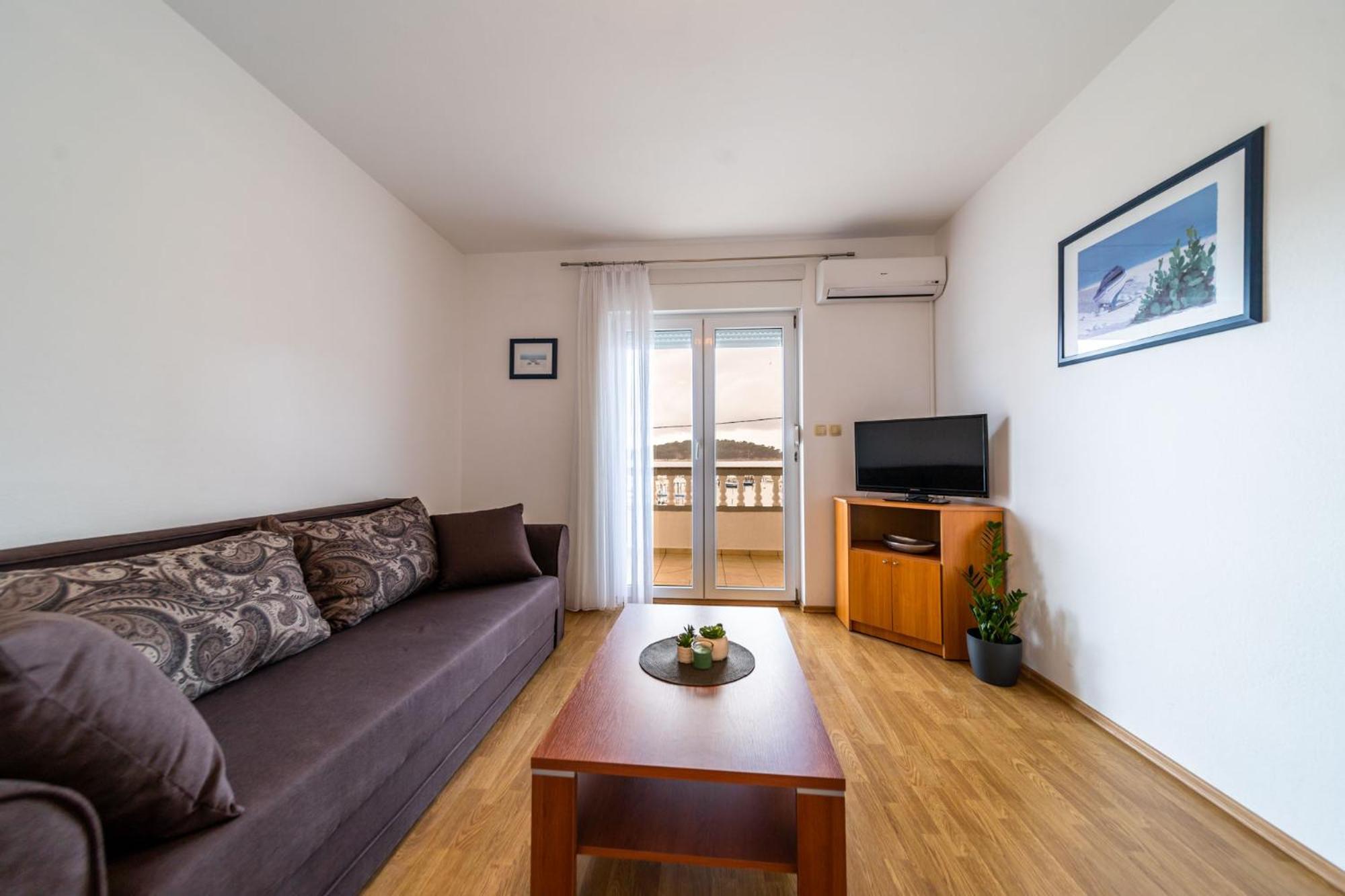 Apartmani Devcic Palit Eksteriør billede